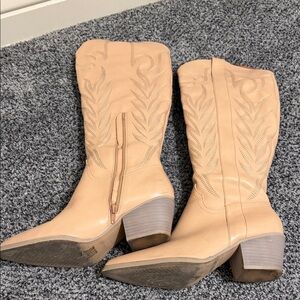 Vici Tan Heeled Western Boots